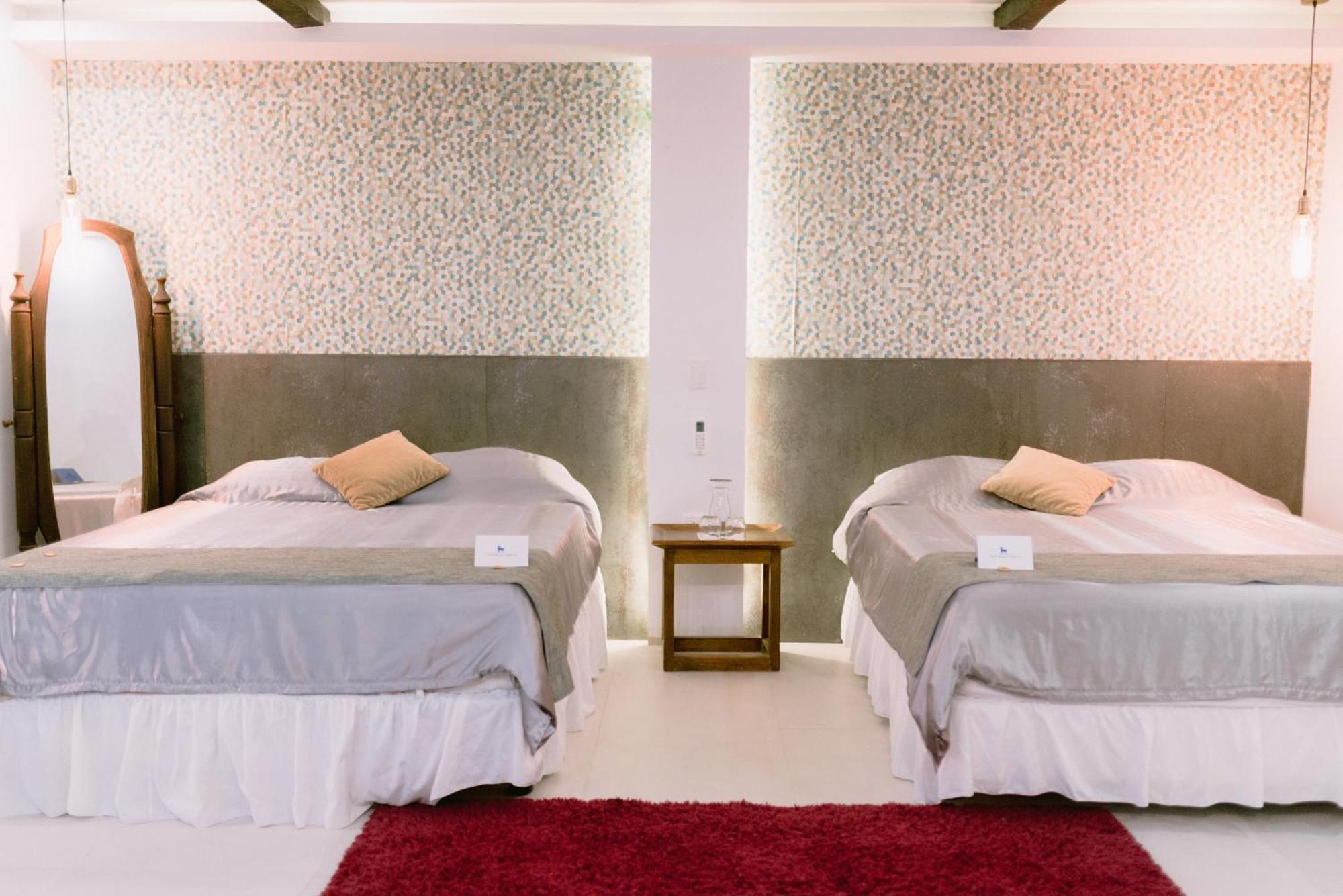 Tunas & Cabras Lodge